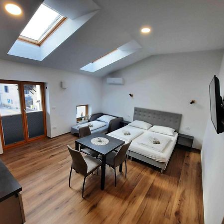 Apartments Hlapi With Spa コバリード エクステリア 写真