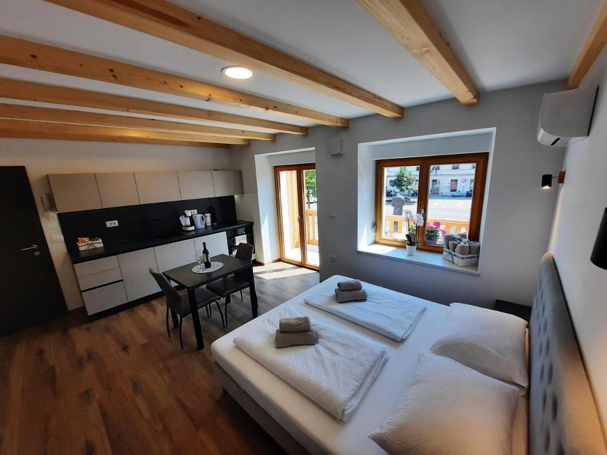 Apartments Hlapi With Spa コバリード エクステリア 写真