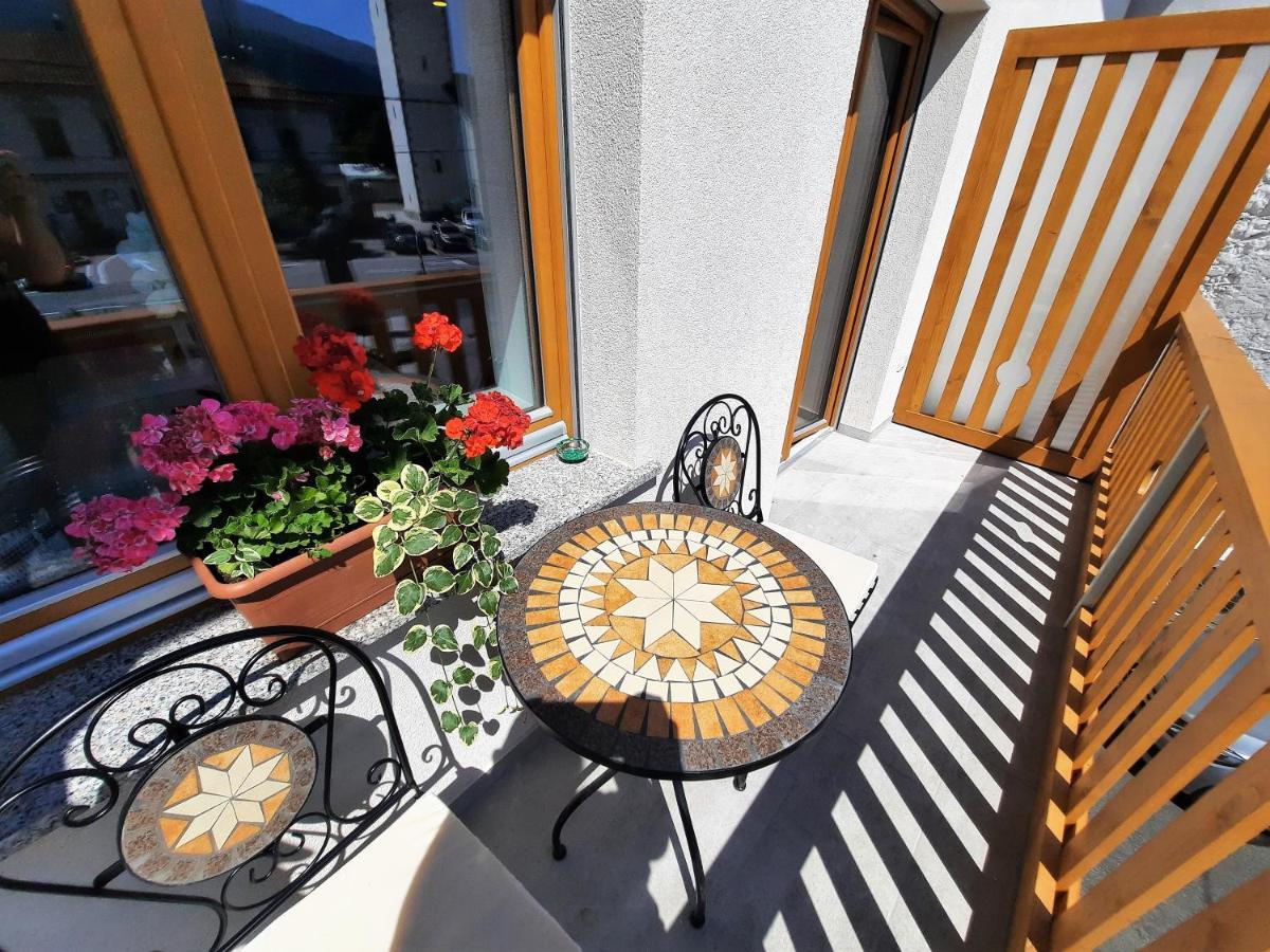 Apartments Hlapi With Spa コバリード エクステリア 写真