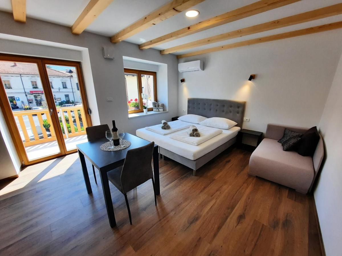 Apartments Hlapi With Spa コバリード エクステリア 写真