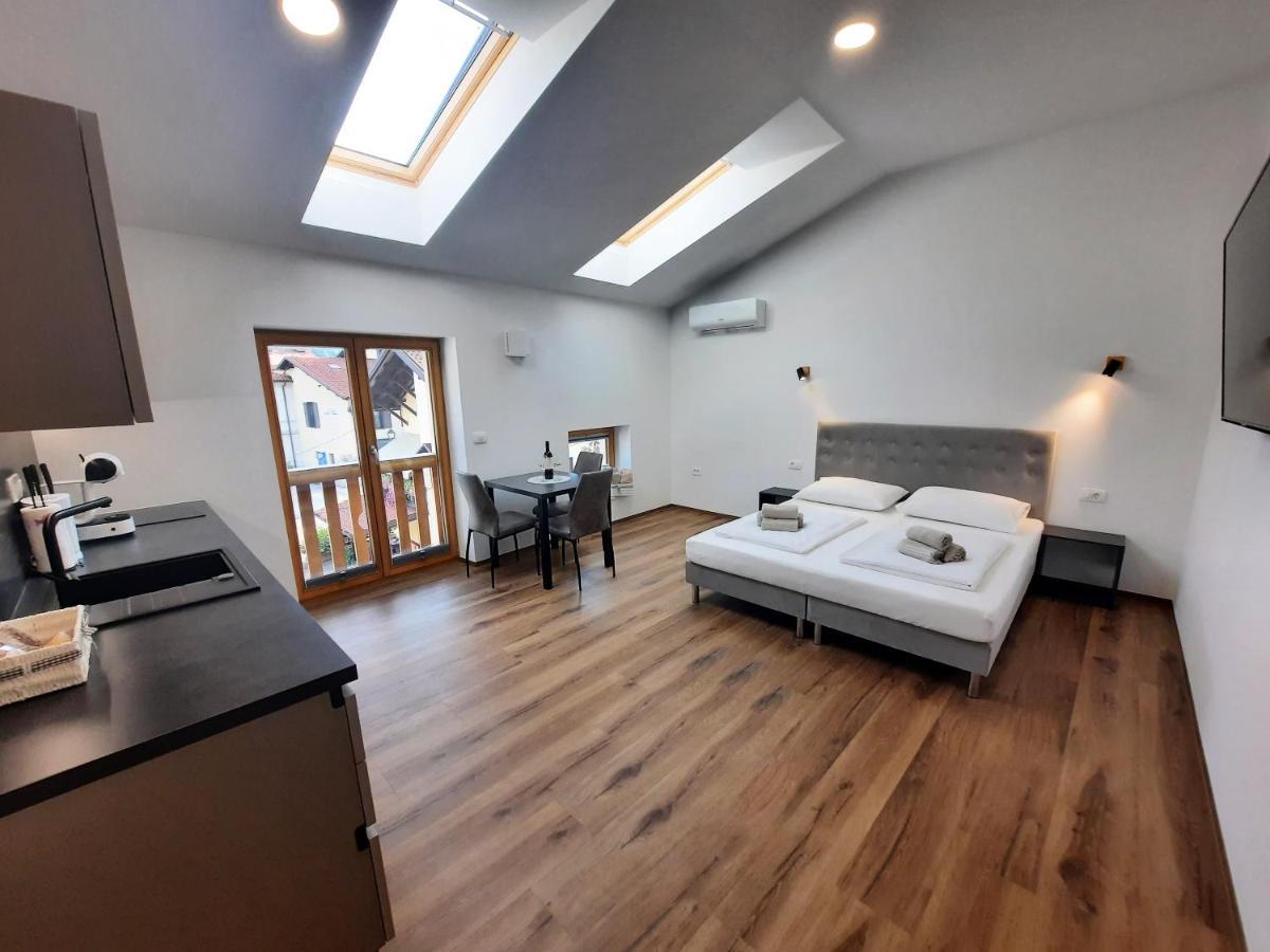 Apartments Hlapi With Spa コバリード エクステリア 写真