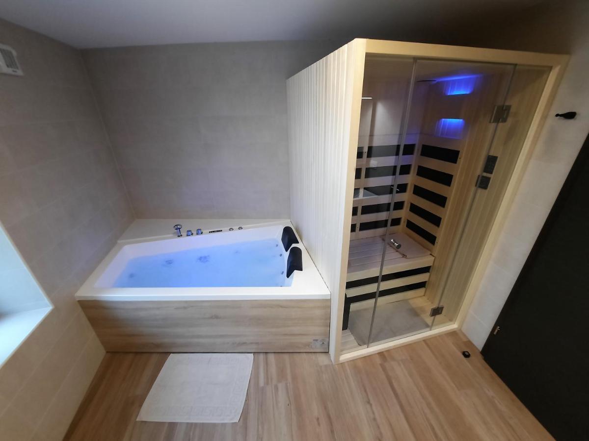 Apartments Hlapi With Spa コバリード エクステリア 写真